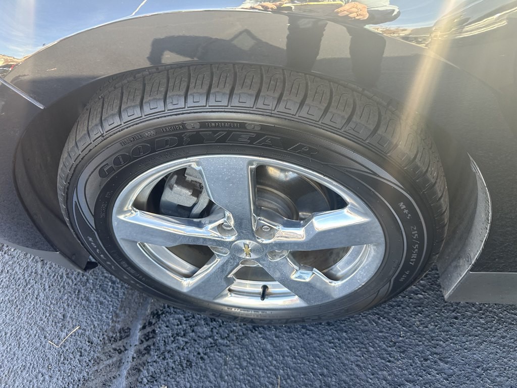 2015 Chevrolet Volt Image 11