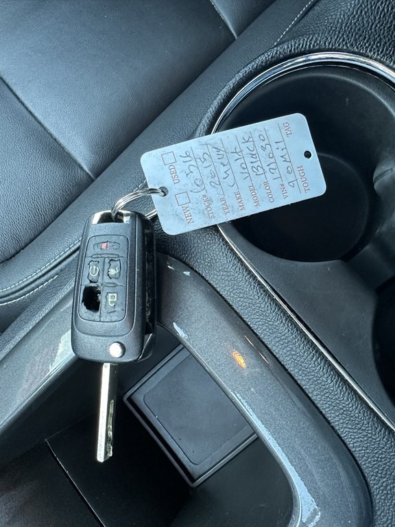 2015 Chevrolet Volt Image 33