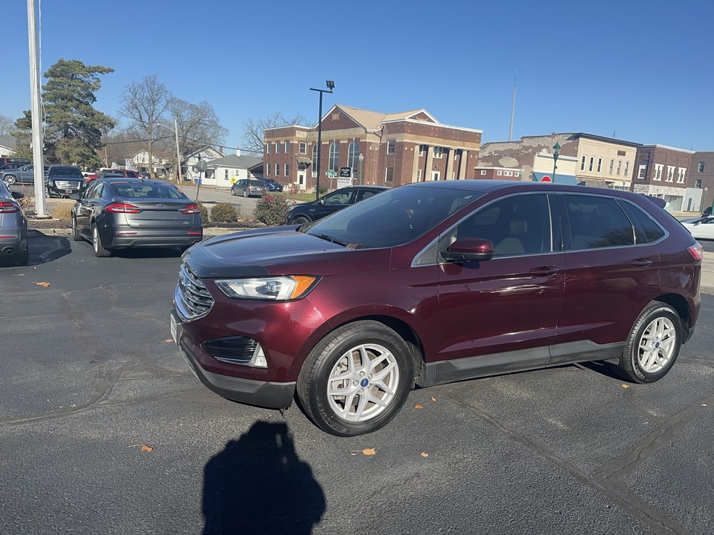 2021 Ford Edge Image 1