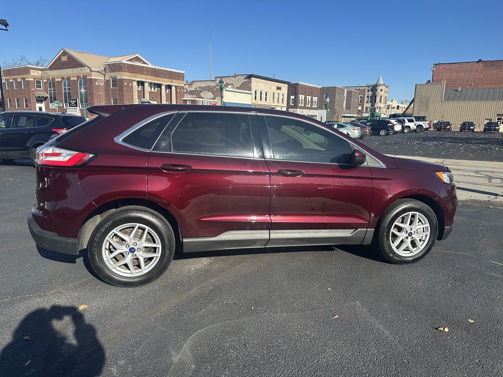 2021 Ford Edge Image 7