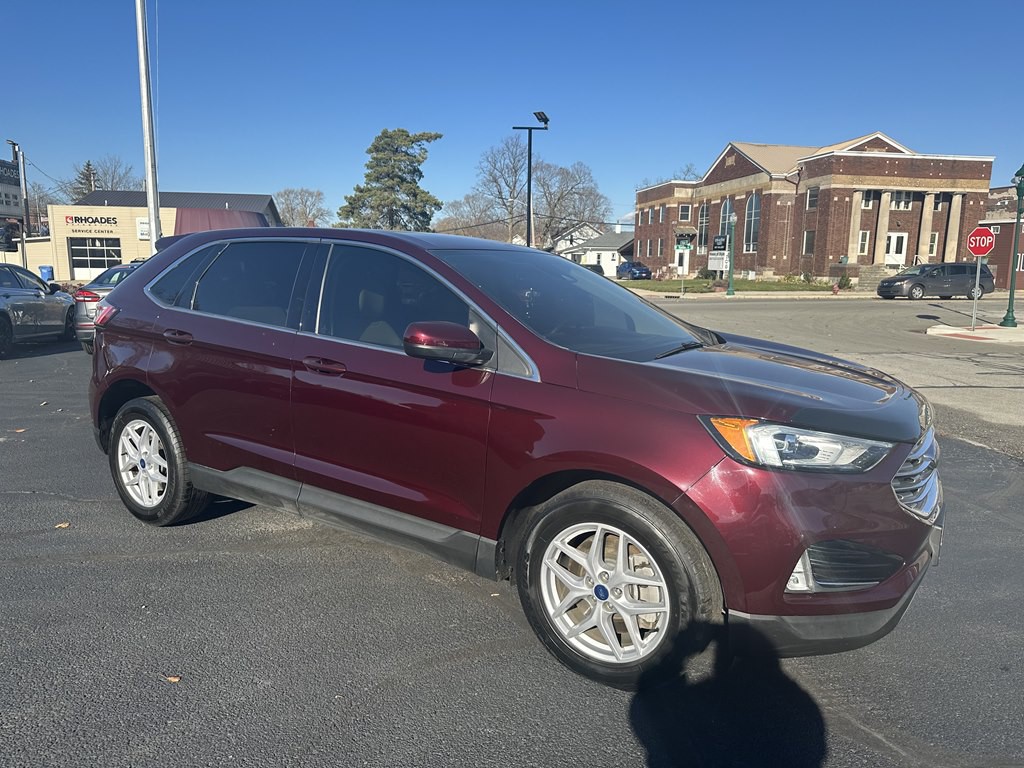 2021 Ford Edge Image 8