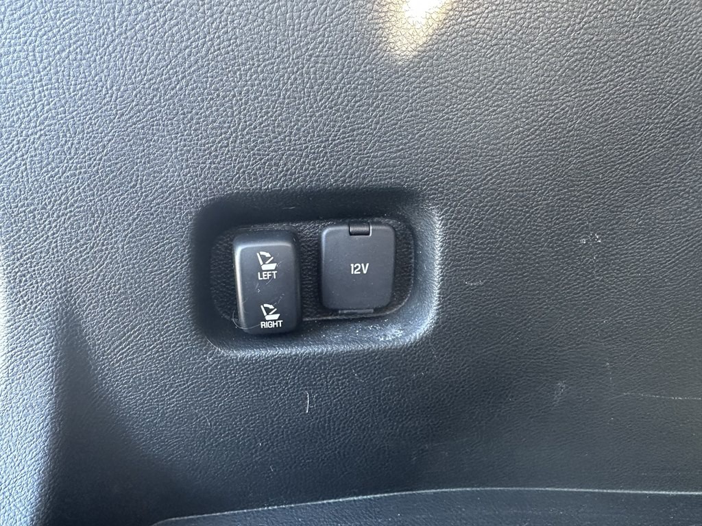 2021 Ford Edge Image 12