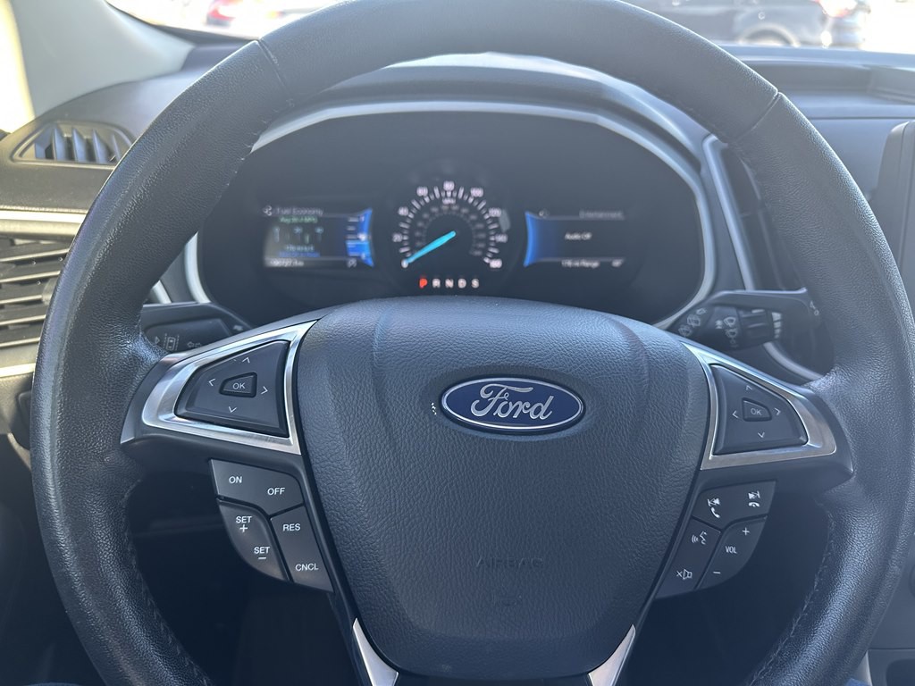2021 Ford Edge Image 23