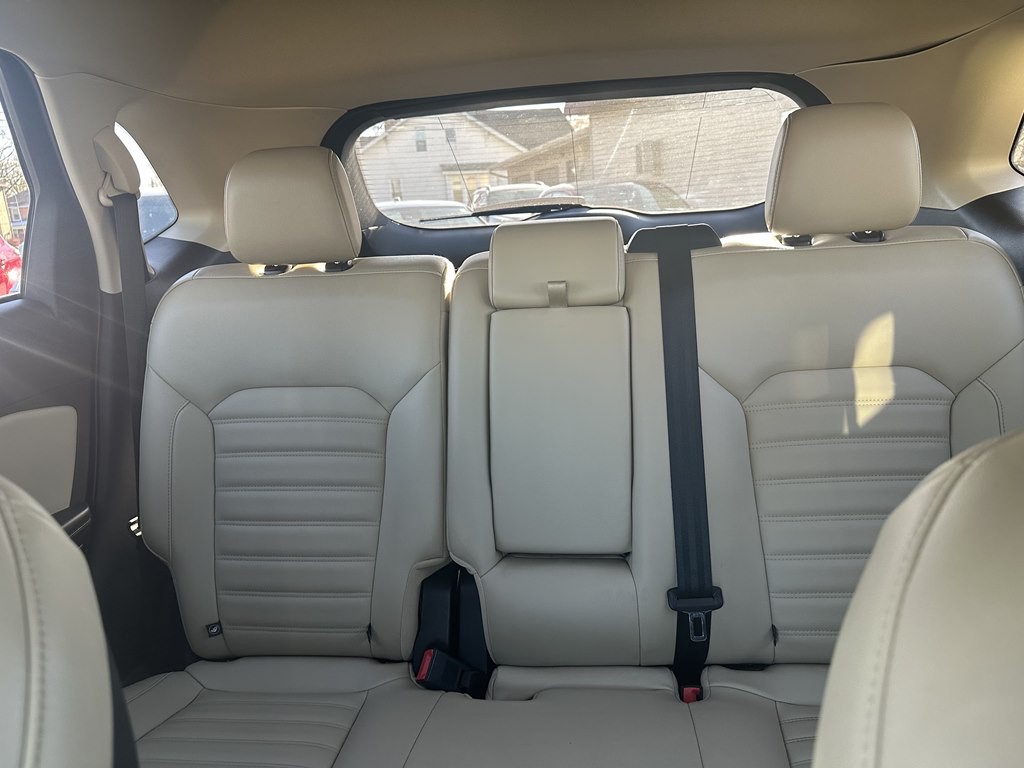 2021 Ford Edge Image 29