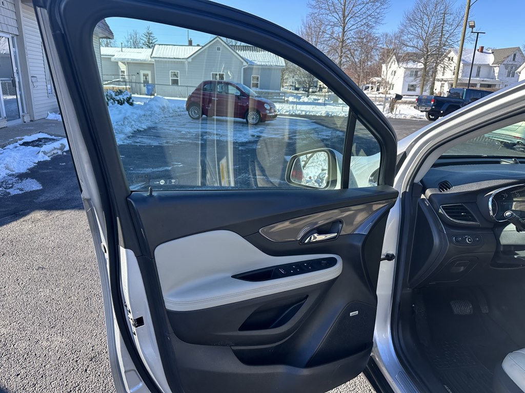 2017 Buick Enclave Image 13