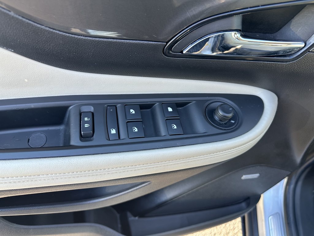 2017 Buick Enclave Image 14