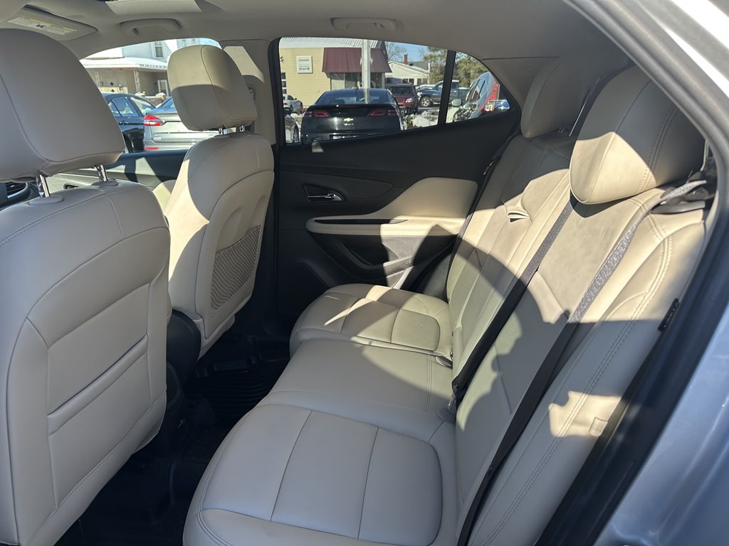 2017 Buick Enclave Image 25