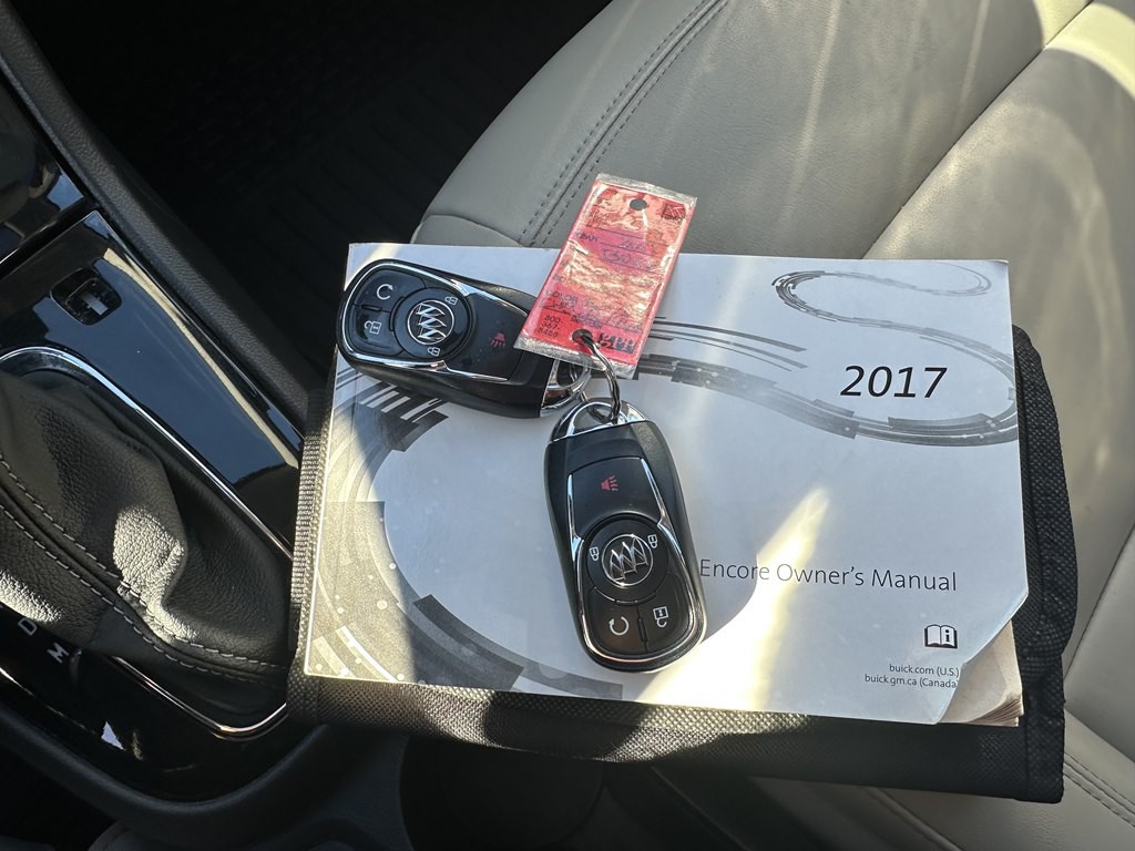 2017 Buick Enclave Image 30