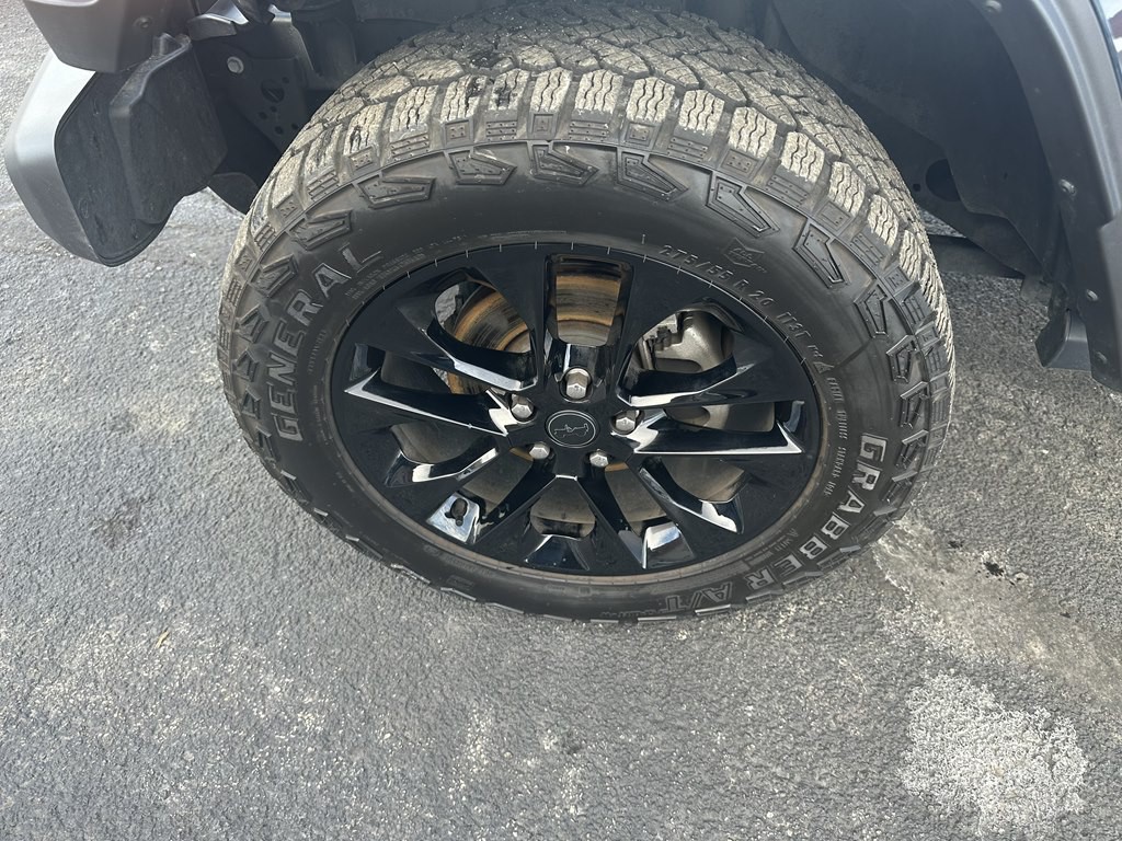 2025 Jeep Gladiator Image 11