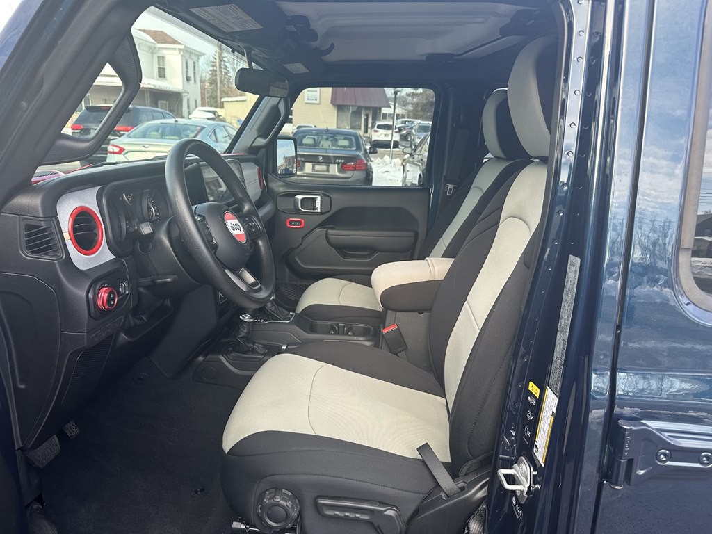 2025 Jeep Gladiator Image 15