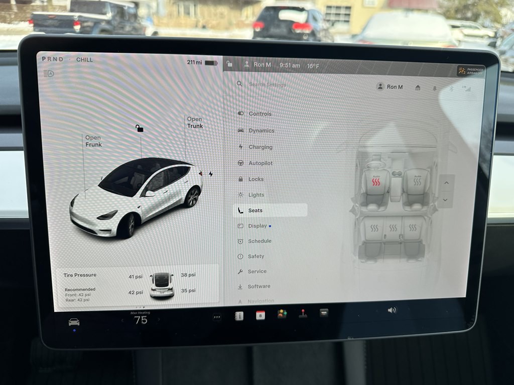 2021 Tesla Model Y Image 25