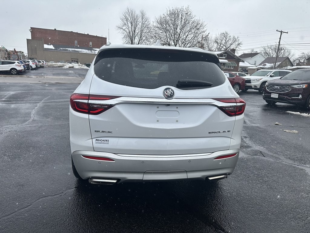2018 Buick Enclave Image 4