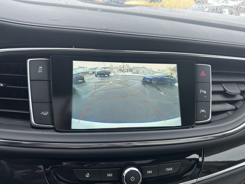 2018 Buick Enclave Image 24