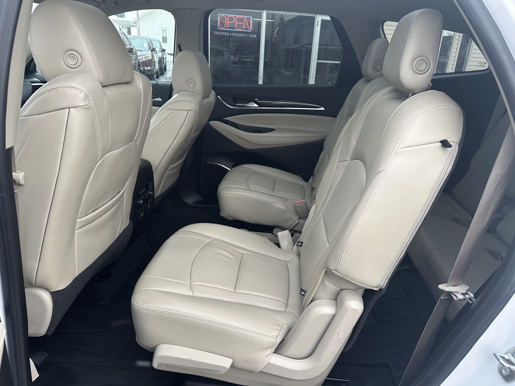 2018 Buick Enclave Image 29