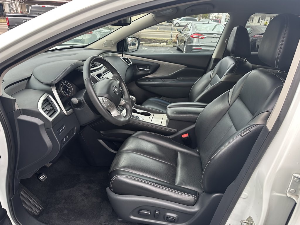 2017 Nissan Murano Image 16