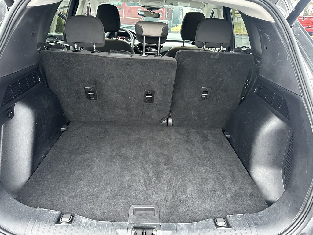 2022 Ford Escape Image 10