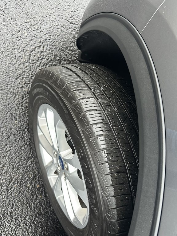 2022 Ford Escape Image 12