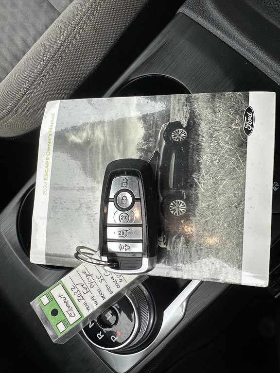 2022 Ford Escape Image 34