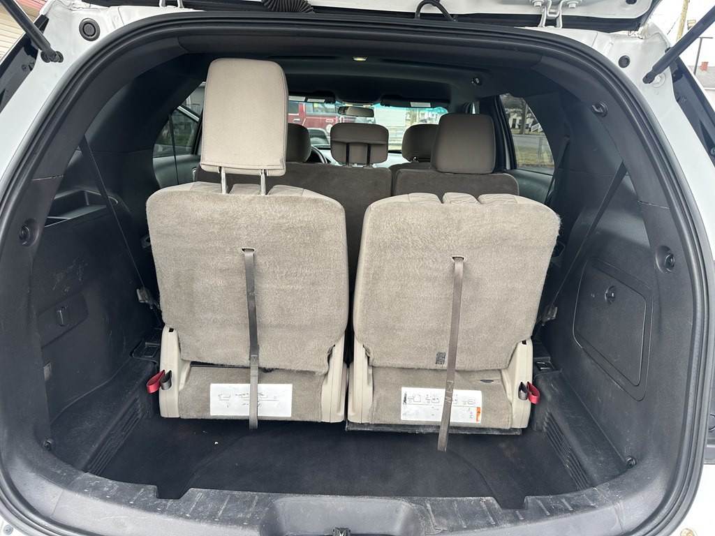 2015 Ford Explorer Image 10