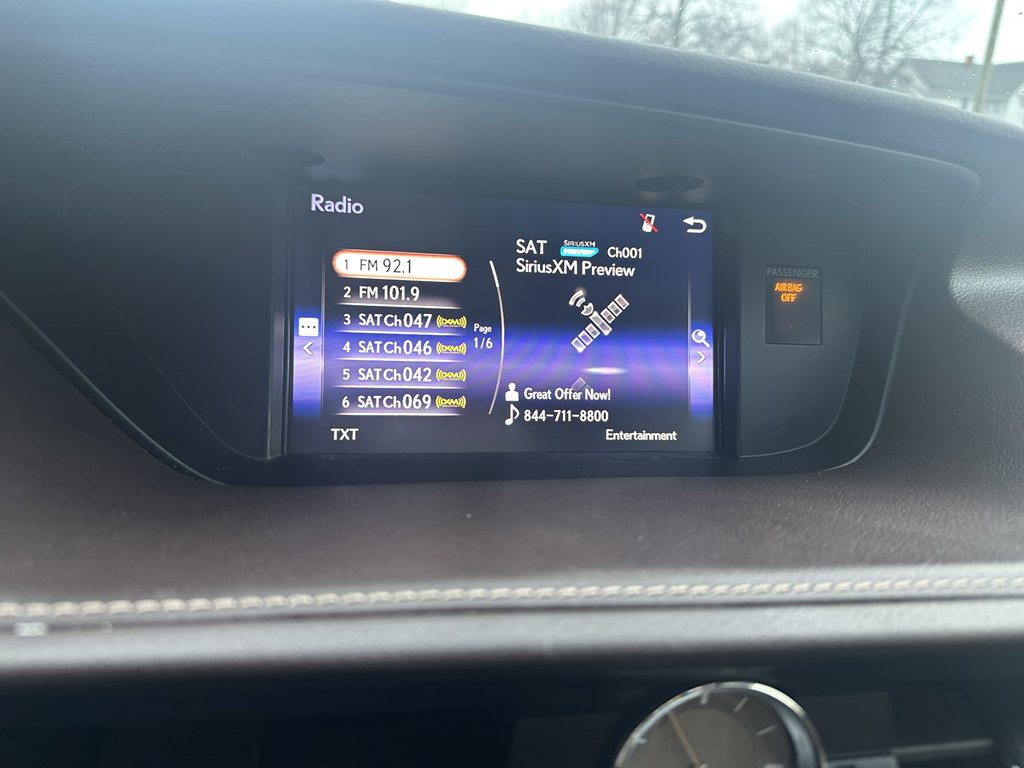 2018 Lexus ES Image 22