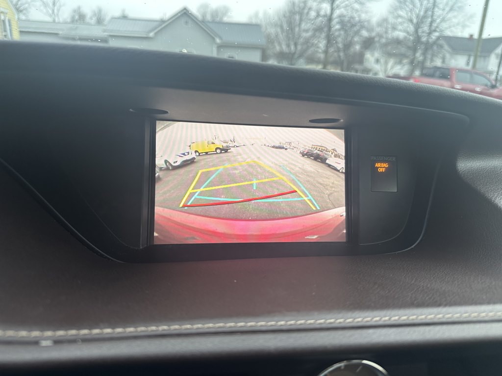 2018 Lexus ES Image 23