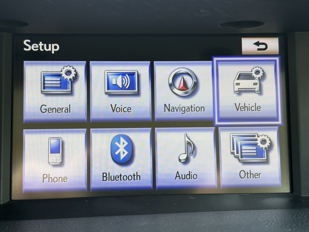 2013 Lexus ES Image 22