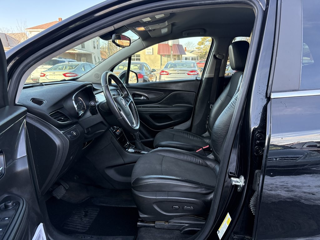 2017 Buick Enclave Image 16