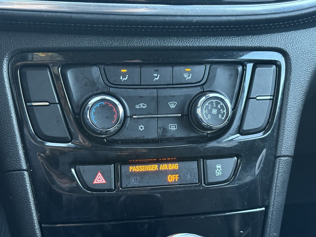 2017 Buick Enclave Image 28