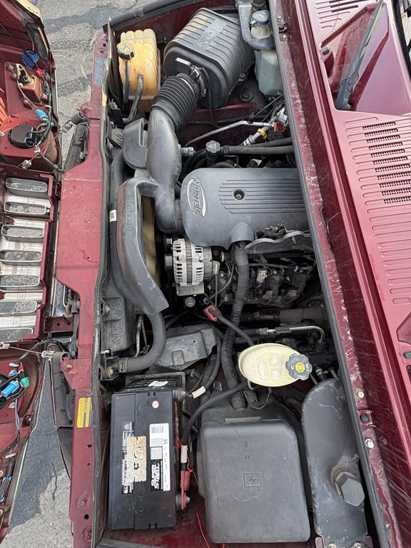 2005 HUMMER H2 Image 13