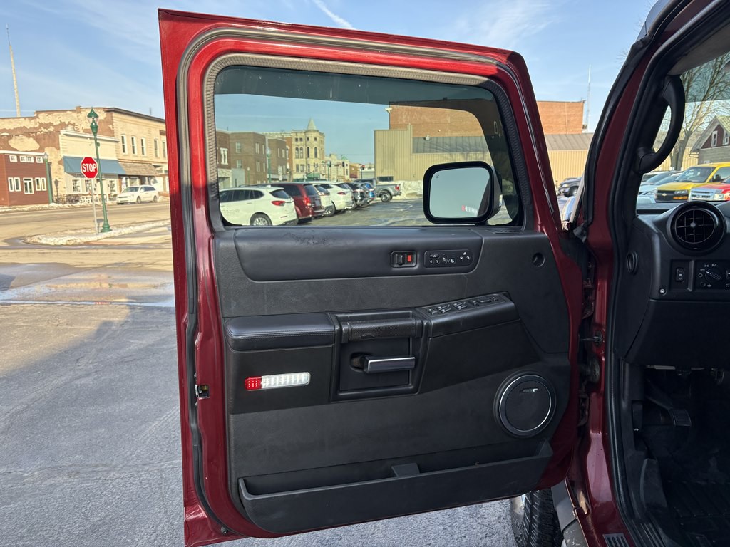 2005 HUMMER H2 Image 16