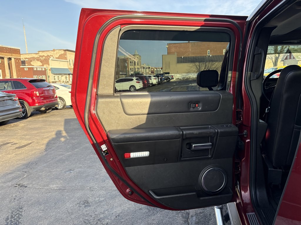 2005 HUMMER H2 Image 29