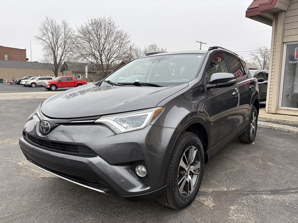 2018 Toyota Rav4 Image 1