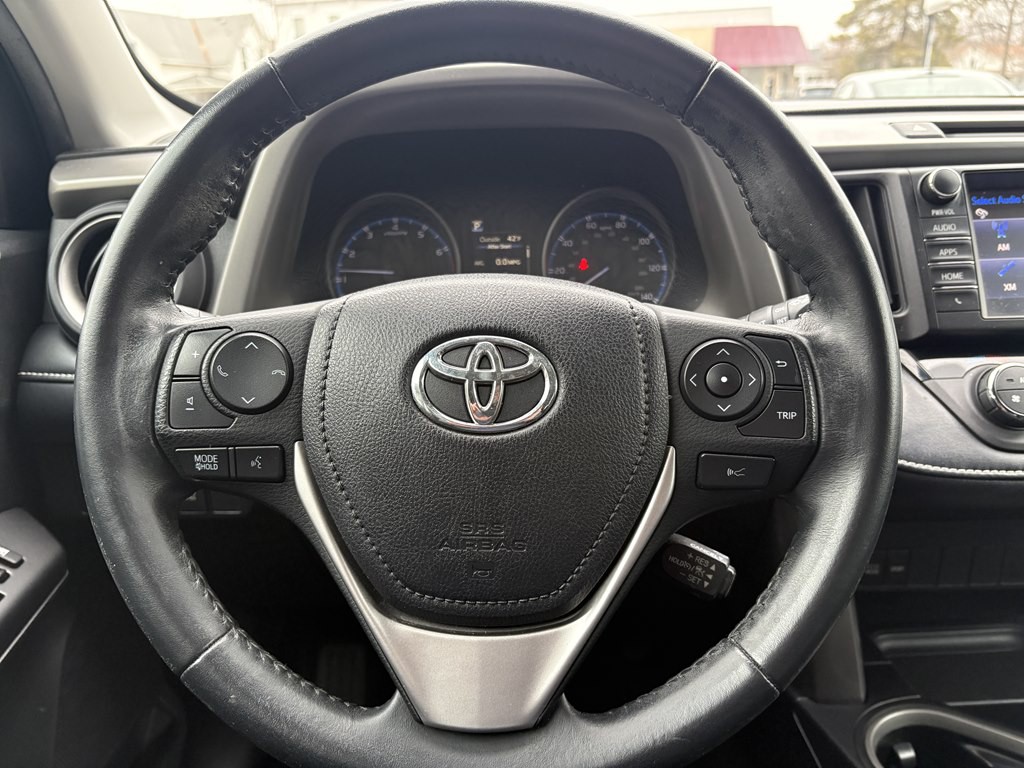 2018 Toyota Rav4 Image 18