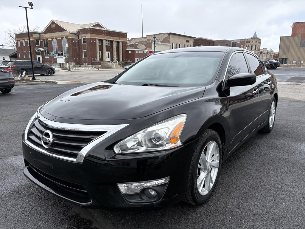 2015 Nissan Altima Image 1