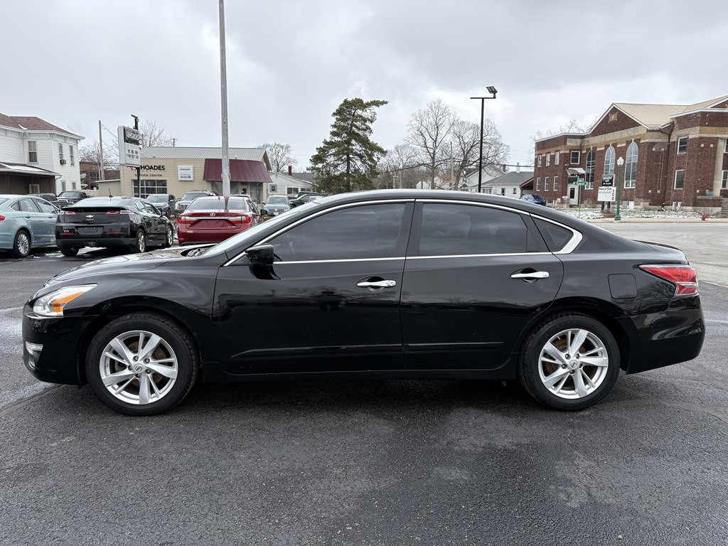 2015 Nissan Altima Image 2
