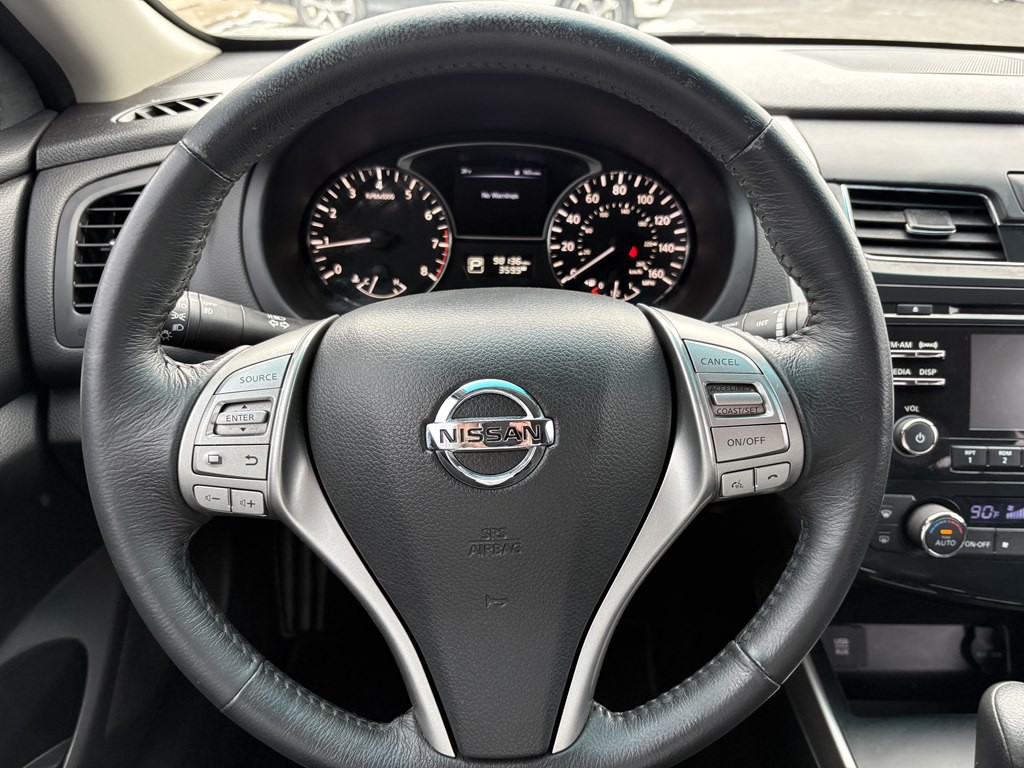 2015 Nissan Altima Image 18