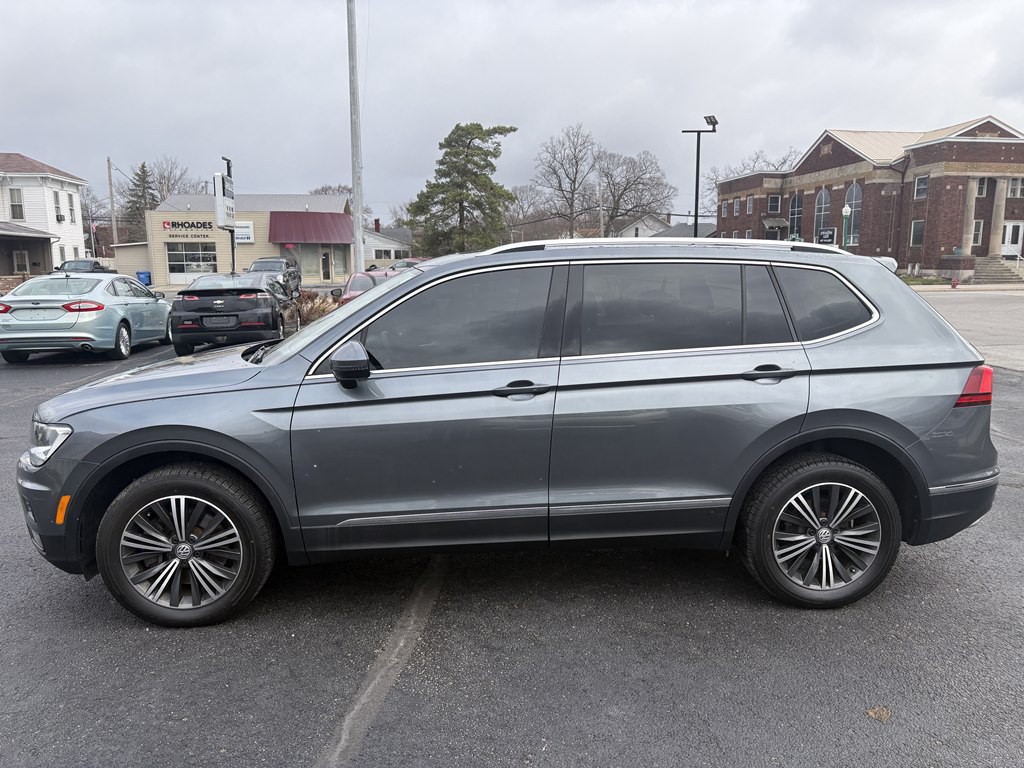 2018 Volkswagen Tiguan Image 2