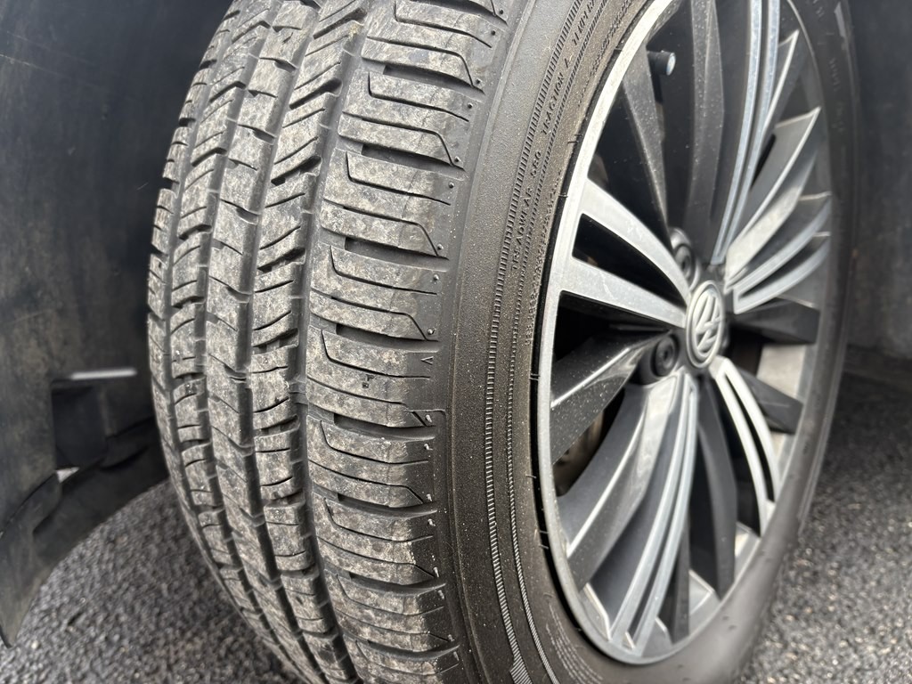 2018 Volkswagen Tiguan Image 12