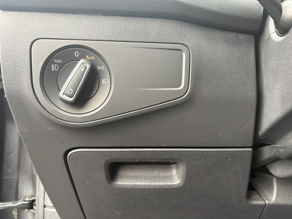 2018 Volkswagen Tiguan Image 17