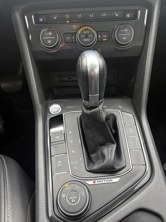 2018 Volkswagen Tiguan Image 22