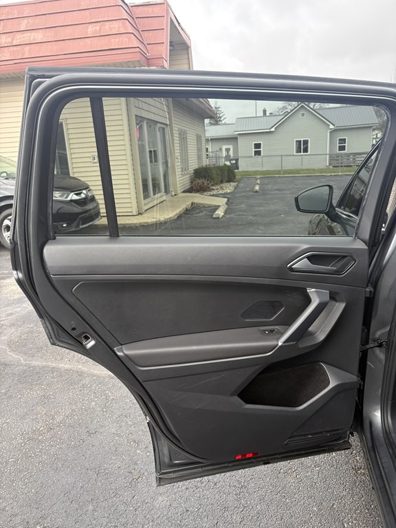 2018 Volkswagen Tiguan Image 28