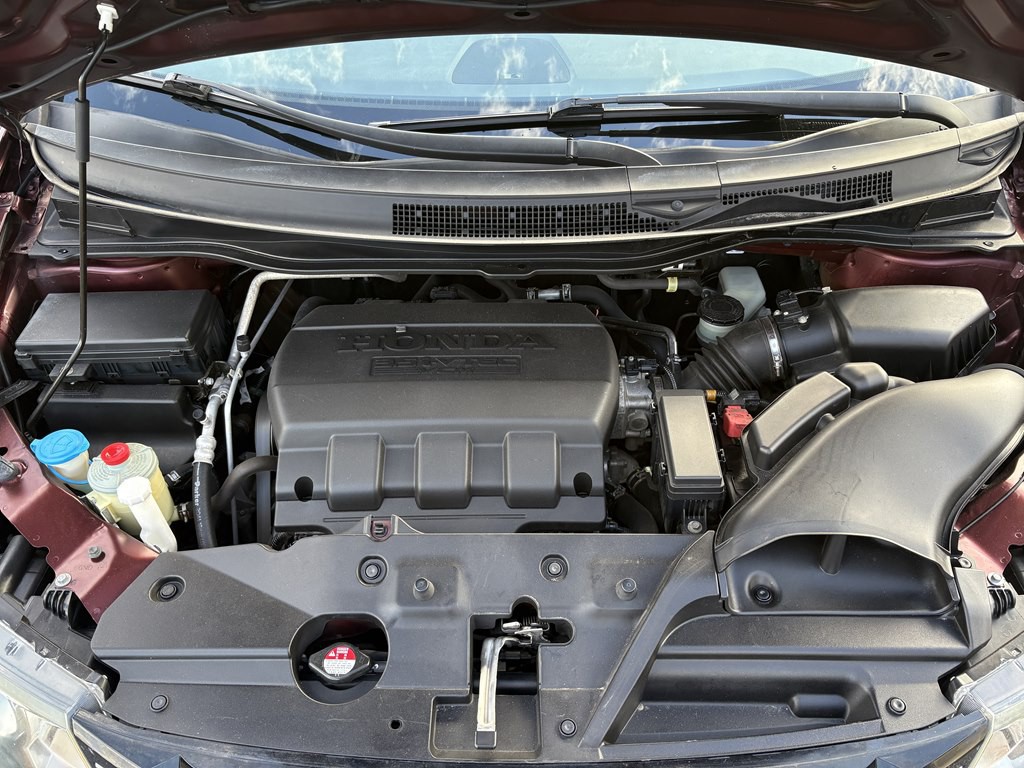2016 Honda Odyssey Image 11