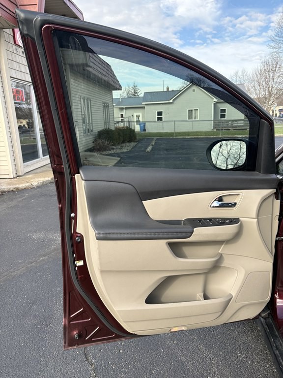 2016 Honda Odyssey Image 13