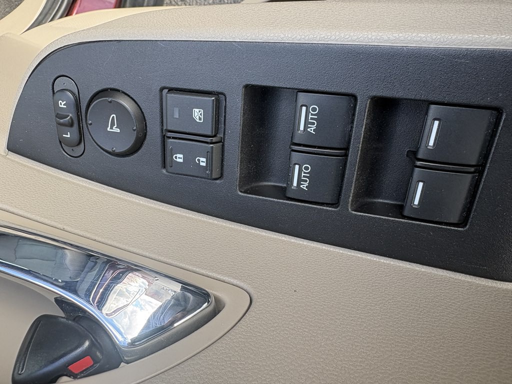 2016 Honda Odyssey Image 14