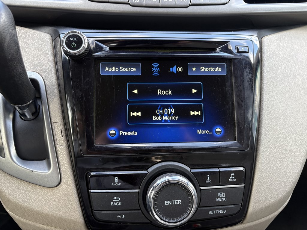 2016 Honda Odyssey Image 25