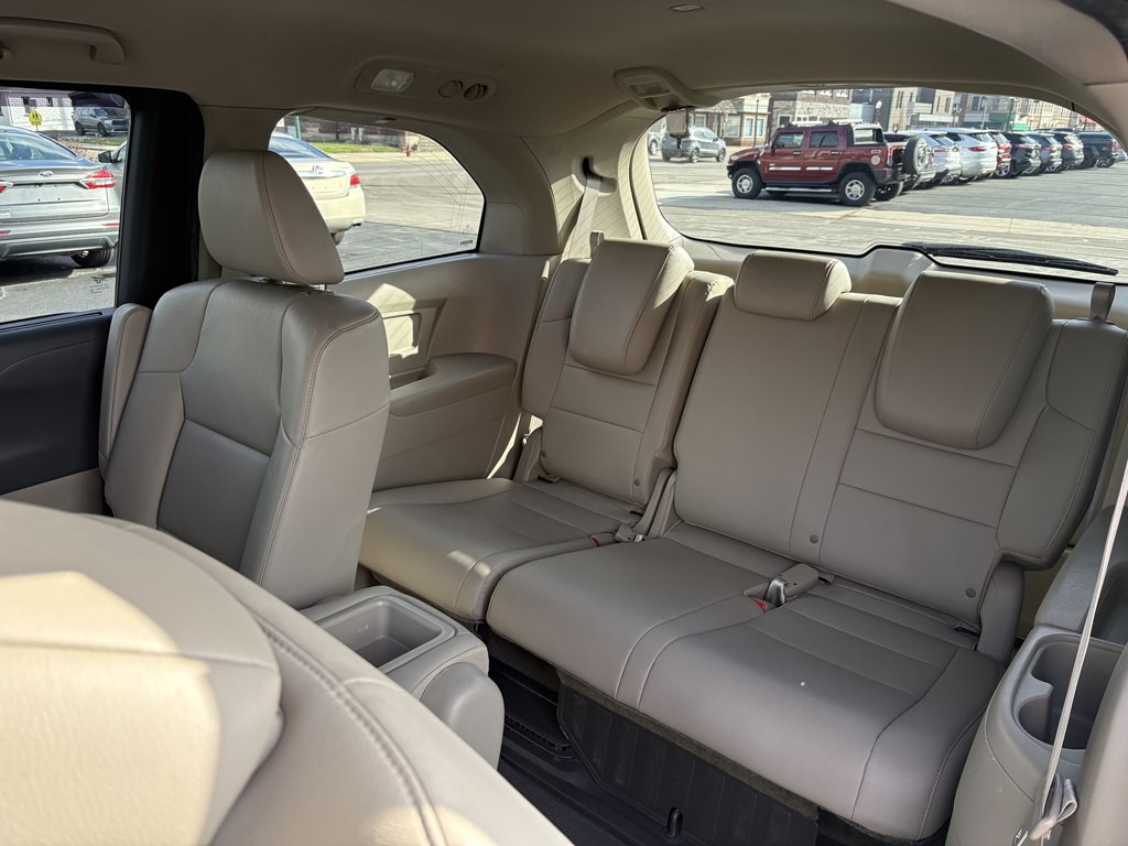 2016 Honda Odyssey Image 31