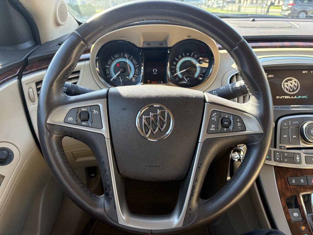2012 Buick Lacrosse Image 18