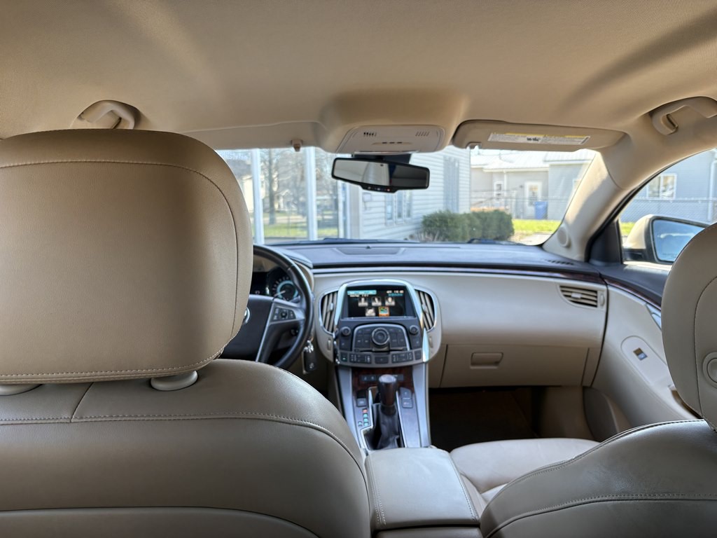 2012 Buick Lacrosse Image 28