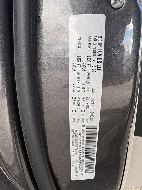 2017 Chrysler Pacifica Image 16