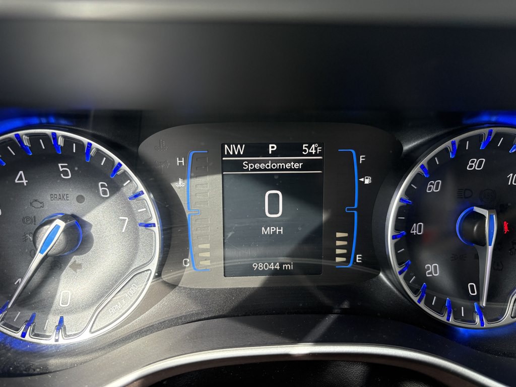 2017 Chrysler Pacifica Image 21